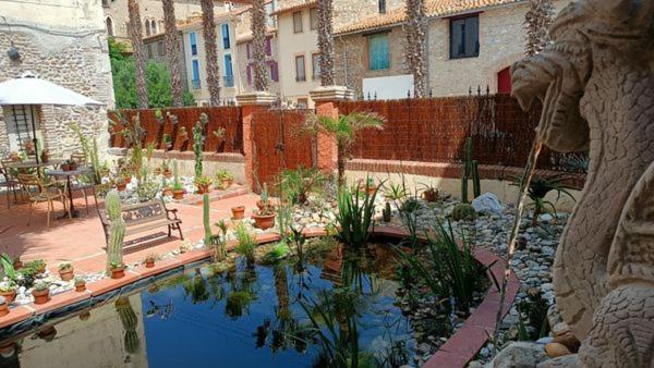 מלון סנט היפולייט El Castell Embruixat מראה חיצוני תמונה